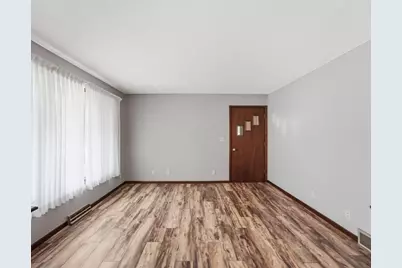 218 9th Avenue N, Waite Park, MN 56387 - Photo 6