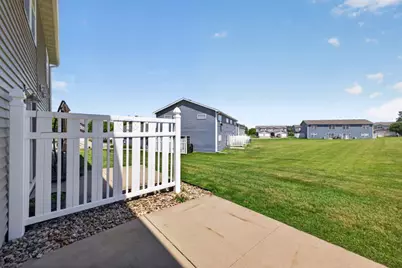 626 Pointe Court SW, Rochester, MN 55902 - Photo 18