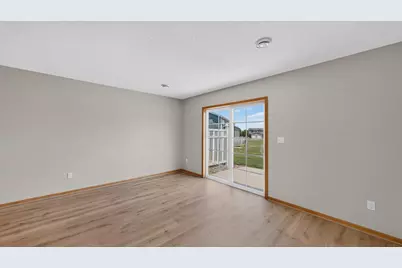 626 Pointe Court SW, Rochester, MN 55902 - Photo 10