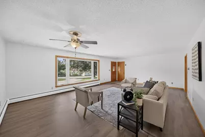 401 20th Street SW, Rochester, MN 55902 - Photo 10