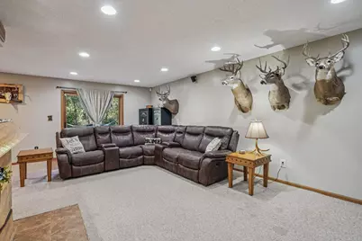 17452 Hiawatha Beach Drive NE, Ham Lake, MN 55304 - Photo 32