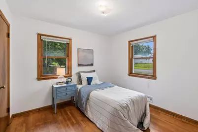 9235 Queen Avenue S, Bloomington, MN 55431 - Photo 20