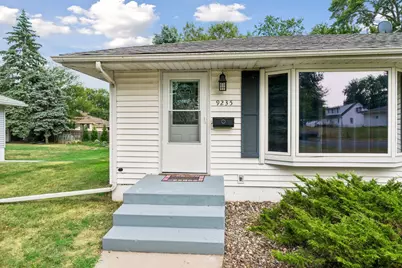 9235 Queen Avenue S, Bloomington, MN 55431 - Photo 30