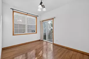 10008 Iris Ln, Eden Prairie, MN 55347 - Photo 12