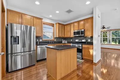 10008 Iris Lane, Eden Prairie, MN 55347 - Photo 8