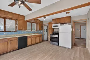 5737 37th Ave S, Minneapolis, MN 55417 - Photo 10