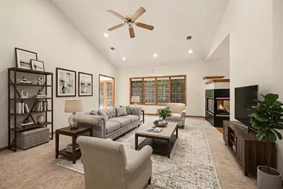 12999 Garvin Brook Lane, Apple Valley, MN 55124 - Photo 2