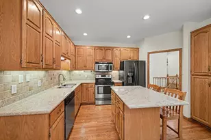 12999 Garvin Brook Ln, Apple Valley, MN 55124 - Photo 12