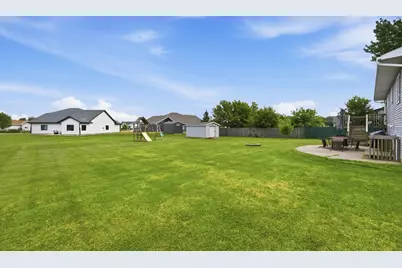 605 W 8th Avenue, Osakis, MN 56360 - Photo 26
