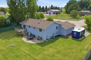 605 W 8th Ave, Osakis, MN 56360 - Photo 4