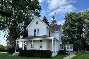 6906 38th Ave SE, Rochester, MN 55904 - Photo 2
