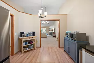 6313 Brook Ln, Savage, MN 55378 - Photo 14