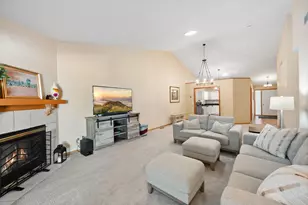 6313 Brook Ln, Savage, MN 55378 - Photo 8