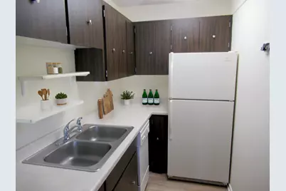 4100 Parklawn Avenue #218, Edina, MN 55435 - Photo 2