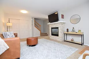 1388 Elmwood Ave, Shakopee, MN 55379 - Photo 4