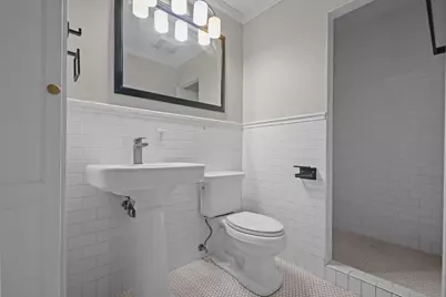 2209 Aldrich Avenue S, Minneapolis, MN 55405 - Photo 8