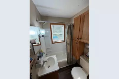 1209 Arnold Avenue N, Thief River Falls, MN 56701 - Photo 10