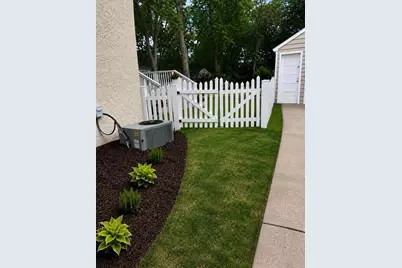 774 County Road B W, Roseville, MN 55113 - Photo 8