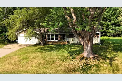 2322 16th Street, Eau Claire, WI 54703 - Photo 2