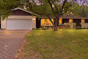 2322 16th St, Eau Claire, WI 54703 - Photo 1