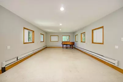 565 Transit Avenue W, Roseville, MN 55113 - Photo 22