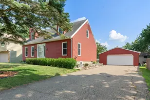 342 7th Street SW, Eyota, MN 55934 - Photo 2