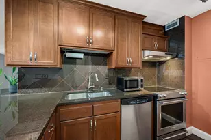 19 S 1st St, Minneapolis, MN 55401 - Photo 16