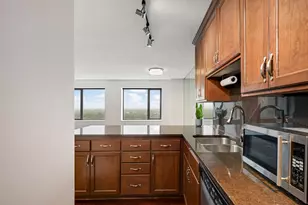 19 S 1st St, Minneapolis, MN 55401 - Photo 18