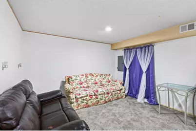 6025 79th Avenue N, Brooklyn Park, MN 55443 - Photo 20