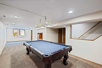 702 Madison Street S, Shakopee, MN 55379 - Photo 30