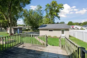 702 Madison St S, Shakopee, MN 55379 - Photo 38