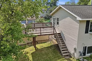 405 SW 1st Ave, Grand Rapids, MN 55744 - Photo 6