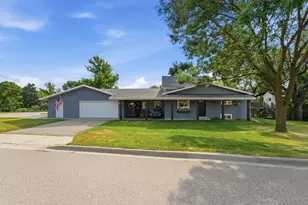 505 Ash St SE, New London, MN 56273 - Photo 1