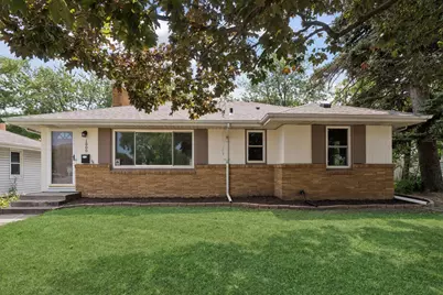 1800 37th Avenue NE, Minneapolis, MN 55421 - Photo 2