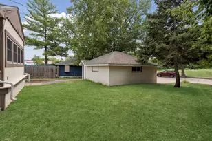 1800 37th Ave NE, Minneapolis, MN 55421 - Photo 18