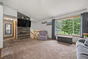 1410 143rd St, New Richmond, WI 54017 - Photo 4
