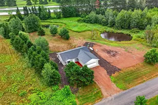1350 Carriage Hill Dr, Hinckley, MN 55037 - Photo 1