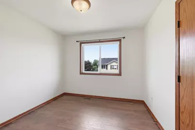 279 Kiso Avenue, Shakopee, MN 55379 - Photo 24