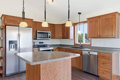 279 Kiso Avenue, Shakopee, MN 55379 - Photo 6