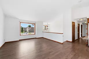 279 Kiso Ave, Shakopee, MN 55379 - Photo 16