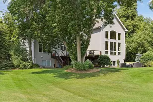 1015 Settlers Rd, Medina, MN 55340 - Photo 54
