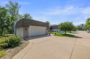 5501 Auto Club Rd, Bloomington, MN 55437 - Photo 24