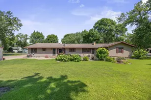 830 Reeds Ln, Glencoe, MN 55336 - Photo 30