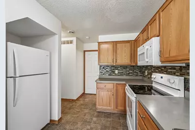 12135 63rd Street NE, Albertville, MN 55301 - Photo 8