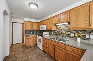 12135 63rd St NE, Otsego, MN 55301 - Photo 8