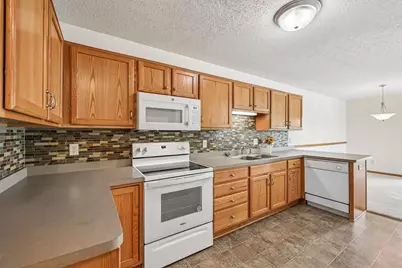 12135 63rd Street NE, Albertville, MN 55301 - Photo 6