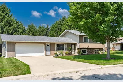 1105 7th Street NW, Kasson, MN 55944 - Photo 1