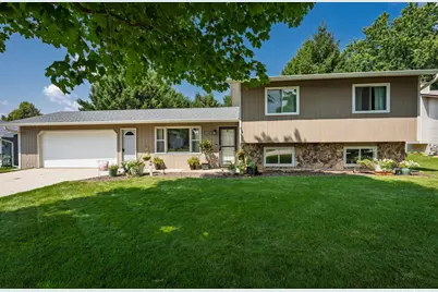 1105 7th Street NW, Kasson, MN 55944 - Photo 2