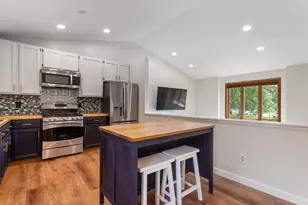 2455 Queensport Rd, Woodbury, MN 55125 - Photo 2