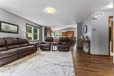 705 N Estates Avenue, Litchfield, MN 55355 - Photo 16